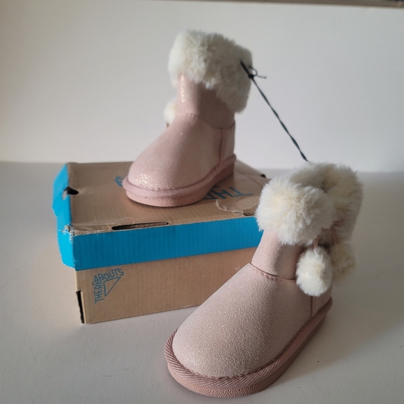 There About Pink Fur-Lined Boots - Picture 1 of 8